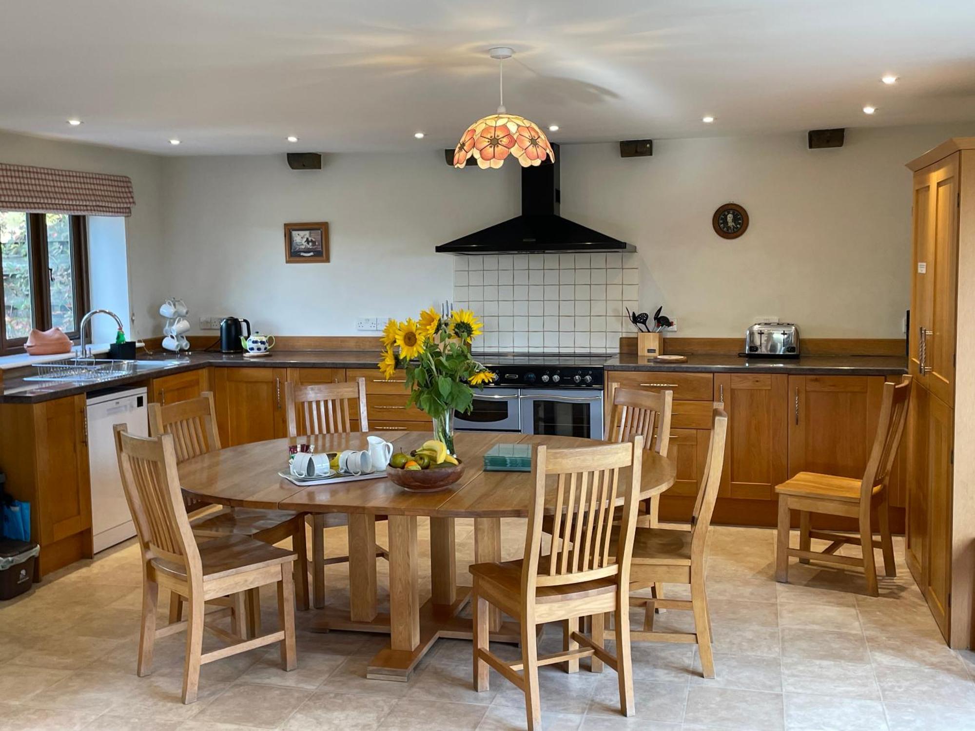 Crowthorne, Bookham Court Villa Дорчестър Екстериор снимка